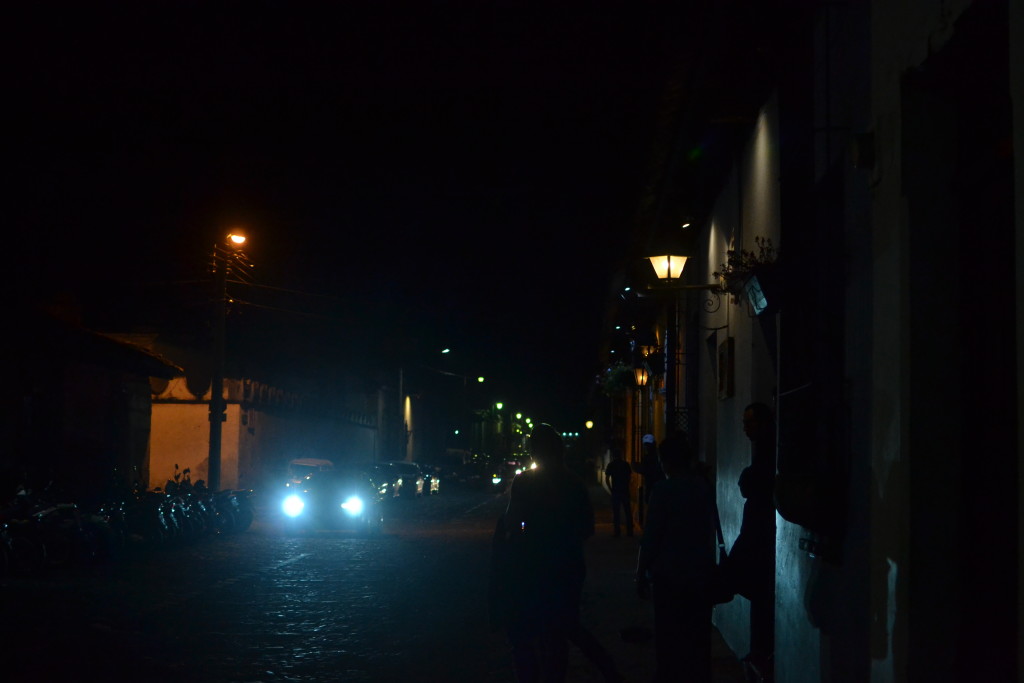 Antigua bei Nacht