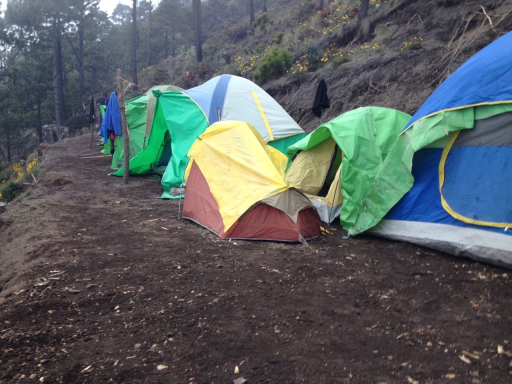 Base Camp des Acatenango auf 3700 m Höhe